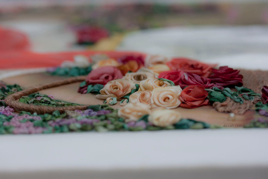 Folded Silk Ribbon Roses – Dicraft Embroidery