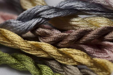 THREADS and THINGS - Chameleon Threads