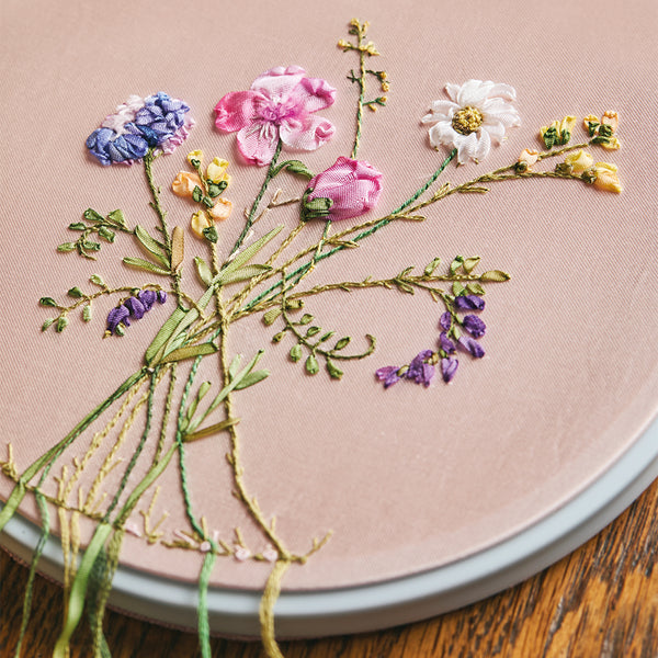 WILDFLOWERS in Silk Ribbon by Di van Niekerk KIT