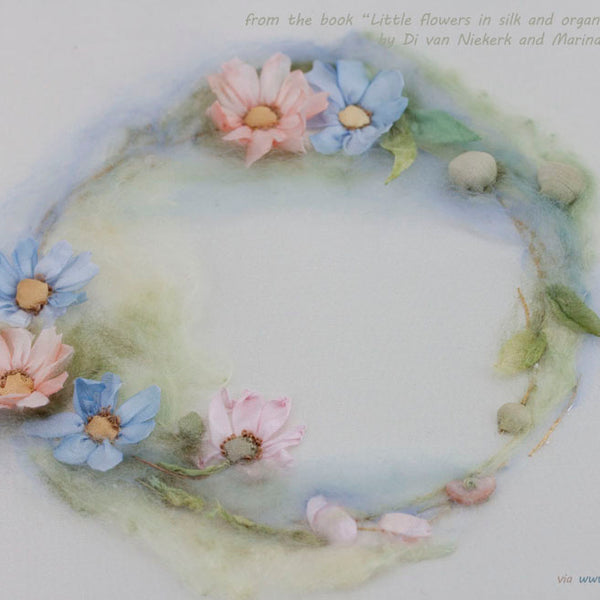 Ring of daisies kit from little flowers book 1